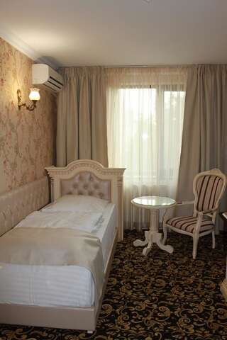 Отель Hotel Orient Braila Брэила Двухместный номер Делюкс с 2 отдельными кроватями-3